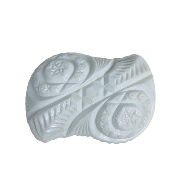 Rare Milk Glass Cottage Soap Dish White Trinket Saw Tooth Rim Hobstar Fork Patte - Picture 2 of 9